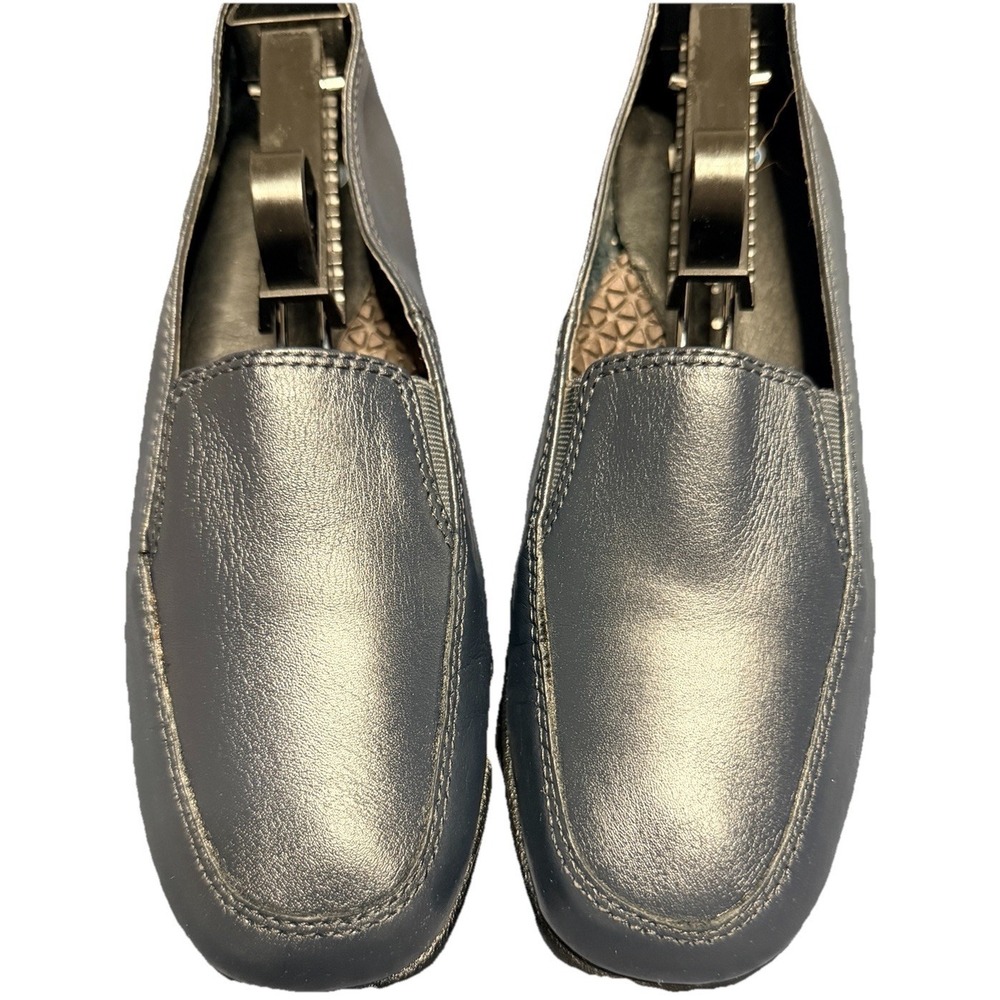 Hush Puppies Womens 9M Navy Blue Leather‎ Loafers Comfy Preppy Old Money